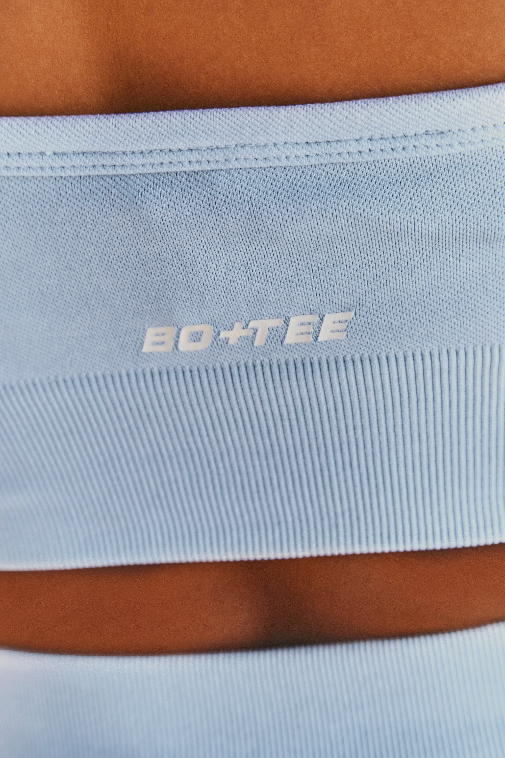 Seamless Cross Strap Sports Bra in Blue